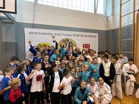 Odličen nastop Judo kluba Ippon Kamnik na mednarodnem turnirju Kup Sup Slavonca (2)